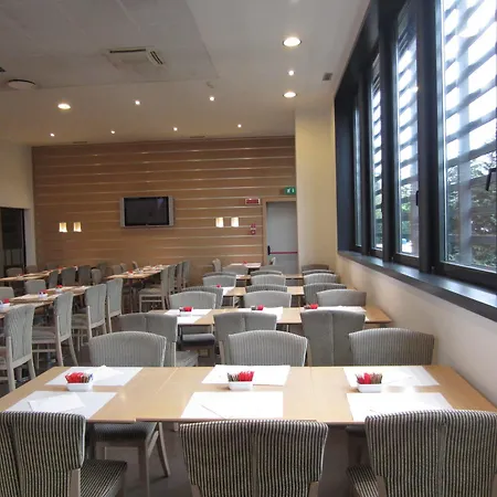 Otel Ih Gioia 4*