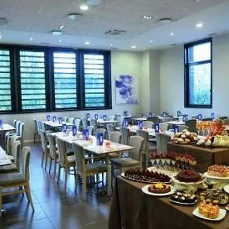 Hotel Ih Gioia 4*